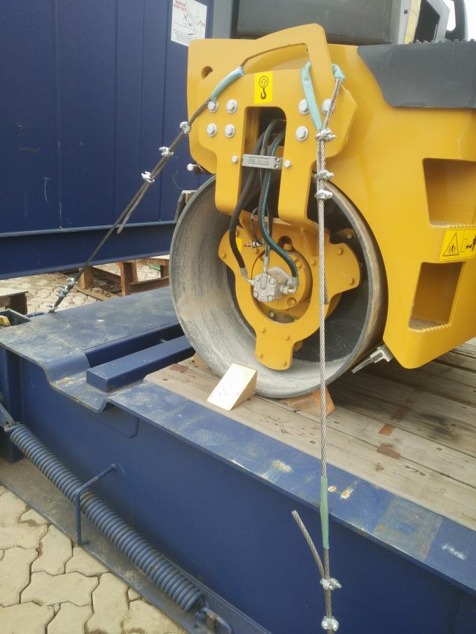 Passeio - na consolidação pequena Ton Double Drum Roller equipamento da luz do rolo vibratório XMR403 da estrada/4