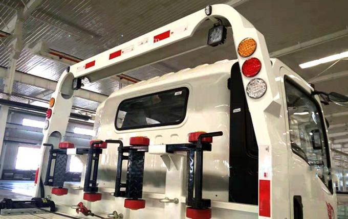 Euro 2 do veículo de Tow Truck Wrecker Road Recovery do dever da luz de Sinotruck