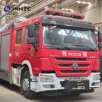 HOWO 18m Alto Armo de pulverização 4x2 12000l Grande fluxo de resgate de incêndio caminhão de bombeiros para venda