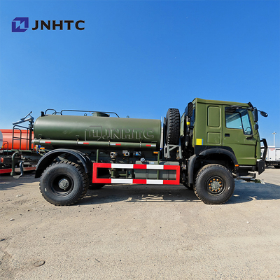 Howo Oil Tanker Trucks 4X4 All Wheel Drive Transporte de combustível