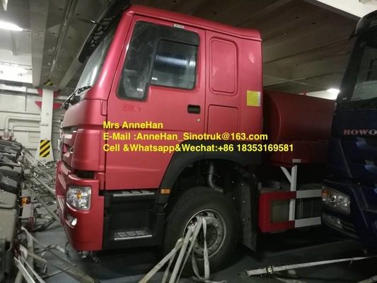 Caminhão de tanque de alta pressão da água de Sinotruk Howo7 movimentação 6X4 da mão esquerda de 4000 galões