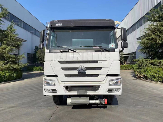 condução do caminhão de petroleiro 371hp de 6x4 20000L Sinotruk Howo LHD