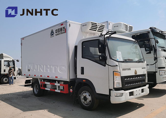 SINOTRUCK Howo 4x2 refrigerou caminhões para a carne 266hp