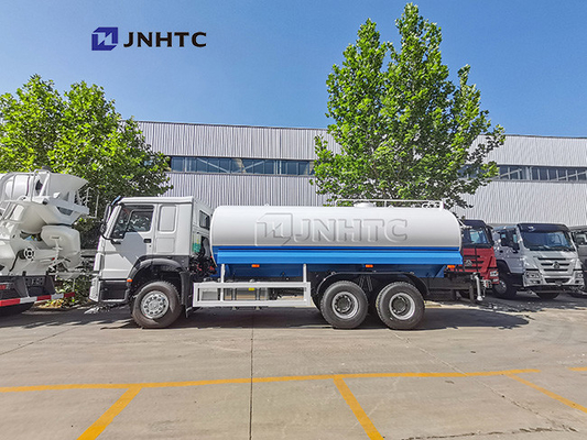 Sinotruk Howo 6x4 que polvilha o caminhão de tanque 351 da água - 450hp