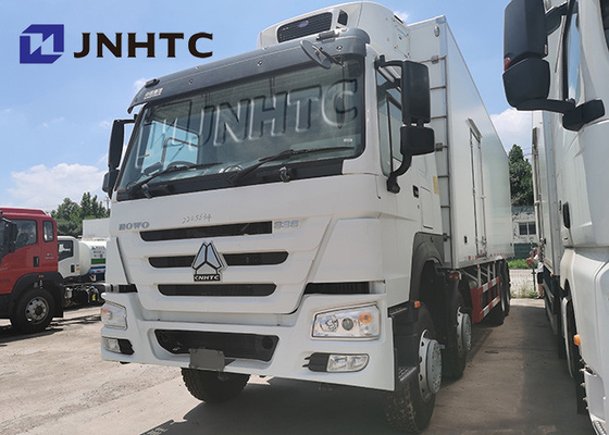 Sinotruk HOWO Van Truck Light Duty refrigerado alimentos frescos 8x4