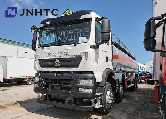 Capacidade dos caminhões de depósito de gasolina do óleo de Sinotruk HOWO 8X4 25000 litros