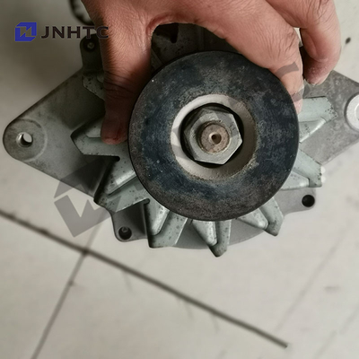 Peças de reposição Sinotruk 28V 45A 2230548C JFZB2418X-L Alternador Gerador