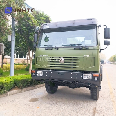 Sinotruk 8x8 All Wheel Drive Caminhão de carga pesada Caminhão de combustível diesel