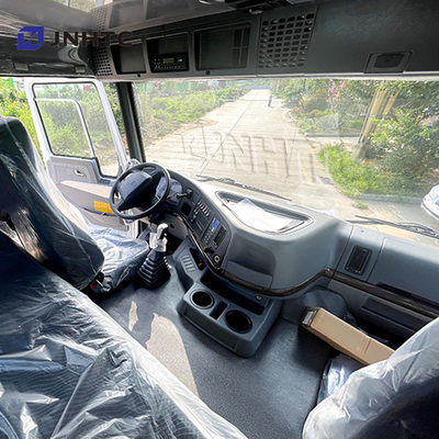 Sinotruk howo Cargo Truck 4x2 25 Tons 300hp barato e bom para venda