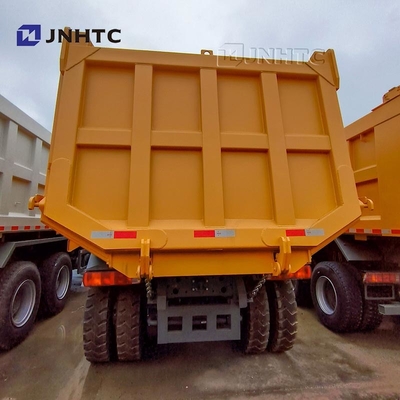 Sinotruck Mining Dump Truck Tipper 10 Wheels 50 toneladas de carvão para a RDC
