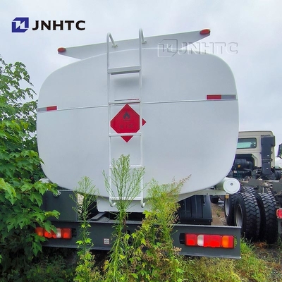 Caminhão de petroleiro diesel da entrega do combustível de SINOTRUK HOHAN 6X4 para a venda