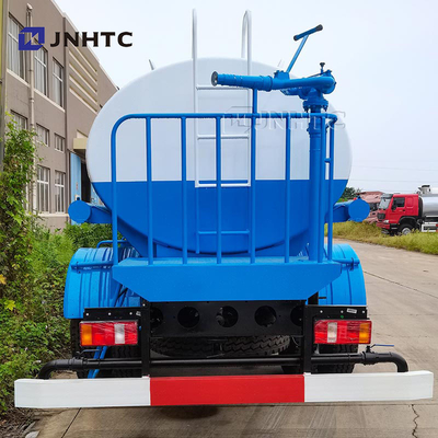 5000L Tanque Sinotruk Howo Ligh Water Tank Truck 6 rodas 5 Cbms