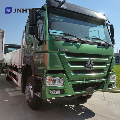 Leve Direção Esquerda Howo Cargo 4x2 6 rodas 300hp