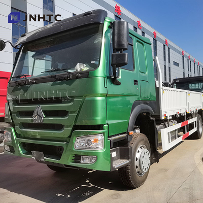 Leve Direção Esquerda Howo Cargo 4x2 6 rodas 300hp