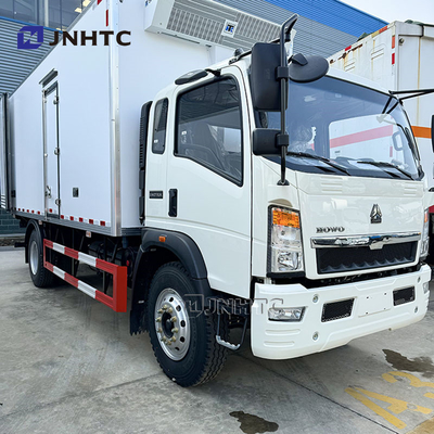 Novo camião frigorífico Lihgt Sinotruck 4X2 5 toneladas para refrigeração de alimentos Entrega preço baixo