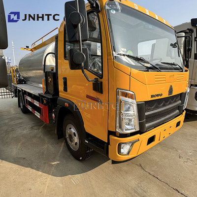 China Venda Quente Howo 4 Cbms Estrada Distribuidor de Asfalto Inteligente Caminhões NOVO Sprayer de Bitume Caminhão de Distribuição de Asfalto