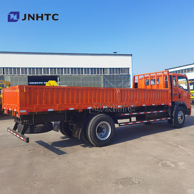 Venda a quente HOWO Carga de caminhões 4X2 6 rodas 8-10Tons Direito Direito Direito com ar condicionado