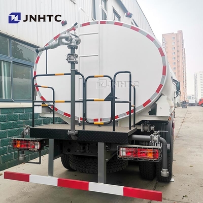 Novo Howo tanque de água caminhão de pulverização de água 6X4 380HP 10 rodas 25m3 para venda