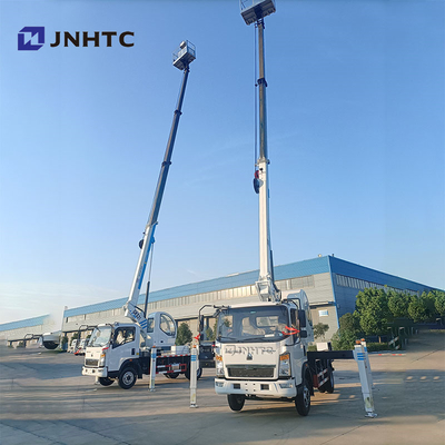 Howo 4x2 Camião de balde Plataforma de trabalho aérea Camião montado em alta altitude Camião de operação para manutenção de iluminação de rua