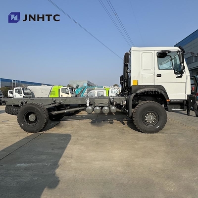 SINOTRUK HOWO 4X4 Veículo de carga Transmissão Pesos Caminhão Chassi Bom preço