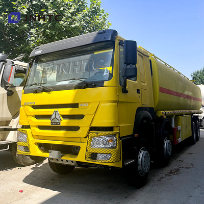 Sinotruk Howo Oil Tank Truck 8X4 400HP LHD Diesel Fuel Oil Refueling Tanker Entrega
