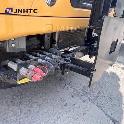 Novo caminhão de limpeza de limpeza de neve para estrada HOWO 400HP 300L 6X4 para venda