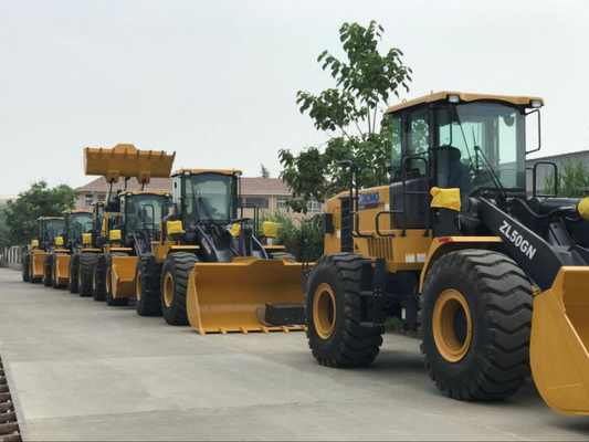 O peso de trabalho 17500kgs comprime o modelo ZL50GN da eficiência elevada do carregador da roda