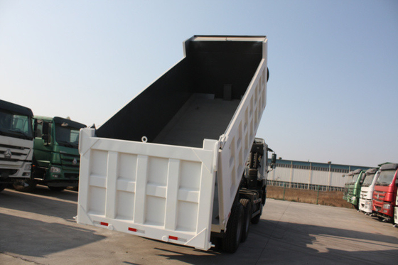 Caminhão basculante de 30 toneladas opcional do eixo da multi cor tri para o modelo de mineração ZZ3257N3847A/N0WA
