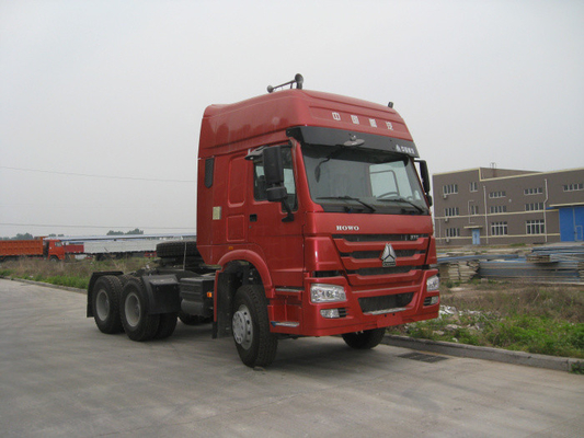 10 a cabeça do trator das rodas HOWO transporta 6x4 com o táxi alto do telhado HW79 e o GVW 25 toneladas