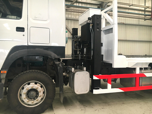 10 leito pesado do caminhão 30-40T da carga de Sinotruk Howo7 dos pneus com escada 6x4 Euro2 371hp