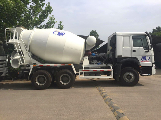 Mistura pronta da cor da segurança caminhão concreto da multi com o motor diesel do Euro II
