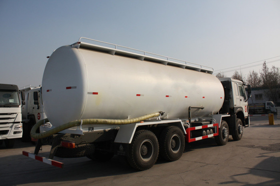 Colora o caminhão de depósito de gasolina 8x4 opcional à prova de intempéries com aço - estrutura moldada