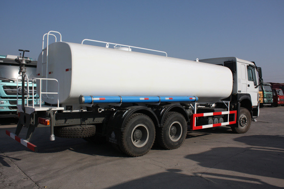 Caminhão de depósito de gasolina 20M3 de Sinotruk Howo7 da longa vida 20000L 6x4 com bomba e tubulações