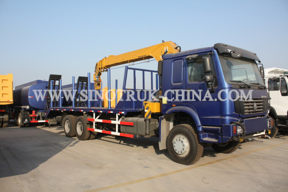 O caminhão diesel da carga 6×4 montou o guindaste, modelo SQ12SK3Q do guindaste do elevador da cama de caminhão 12TONS