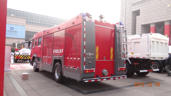 290 carro de bombeiros do salvamento de Howo 4×2 dos cavalos-força com modelo SHMC5256 da capacidade da água 8000kg