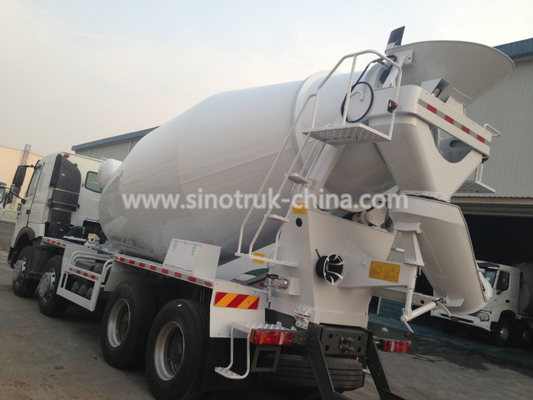 cor do caminhão do misturador concreto do eixo de 371hp 8×4 4 opcional com o petroleiro de 16 Cbm