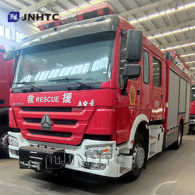 HOWO 18m Alto Armo de pulverização 4x2 12000l Grande fluxo de resgate de incêndio caminhão de bombeiros para venda