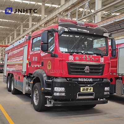 HOWO 18m Alto Armo de pulverização 4x2 12000l Grande fluxo de resgate de incêndio caminhão de bombeiros para venda