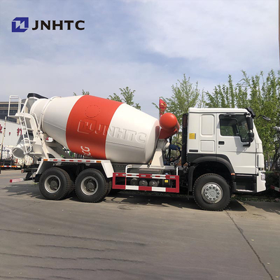 SINOTRUK HOWO Caminhão de mistura de concreto 10m3 Capacidade Cimento de mistura de caminhão montado Caminhão de mistura de concreto para venda