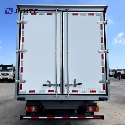 Novo HOWO Caminhão frigorífico 3t 4t 5t 4x2 Caminhão de alimentos leves Caminhões frigoríficos Fábrica Última