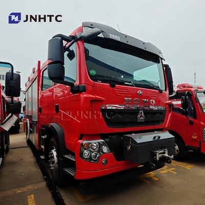 Howo TX caminhão de combate a incêndios 5000L tanque de espuma de água 4X4 com caminhão guindaste