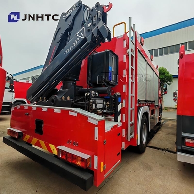 Howo TX caminhão de combate a incêndios 5000L tanque de espuma de água 4X4 com caminhão guindaste