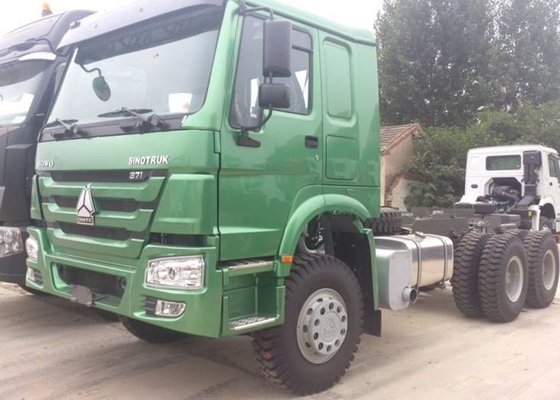 6x4 aprontam - o caminhão do veículo com rodas do caminhão 10 da cabeça do trator do caminhão do motor