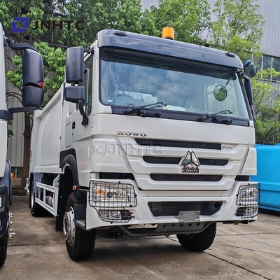 HOWO caminhão de lixo compactador 4x2 Euro 2 eliminação de resíduos Carregador traseiro de lixo caminhão verde diesel modelo novo