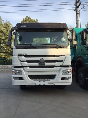 Prima pesada - depósito de gasolina da roda 336HP 400L de Sinotruk Howo 4x2 6 do caminhão do motor