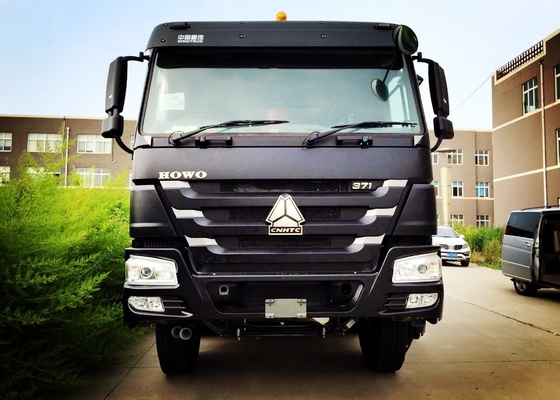 O caminhão basculante resistente do poder de cavalo 371 70 toneladas carrega o caminhão basculante 8×4