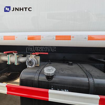 Novo SHACMAN 6*4 Tipo 20CBM Caminhão de transporte de água Caminho de limpeza Sprinkler Caminhão de venda