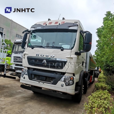 SINOTRUK HOWO Caminhão-tanque de combustível 8X4 Tração Euro 3 Emissão Caminhão-tanque de óleo padrão Caminhão-tanque Caminhão-tanque
