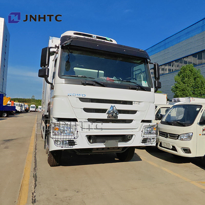 Novo Sinotruk Camião refrigerado de 20 toneladas com placa hidráulica de cauda Produtos do mar Frutas e legumes Camião de conservação fresca