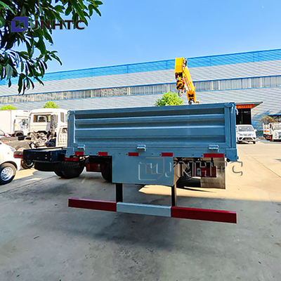 SINOTRUCK 4X2 6 Rodas Caminhão de carga com guindaste Caminhão montado guindaste para venda